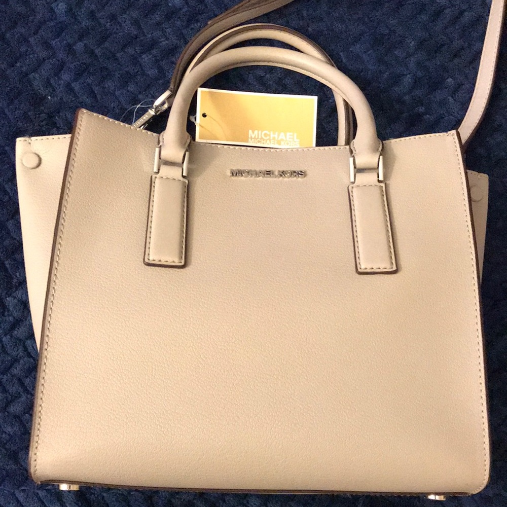 Michael Kors Pearl Grey Crossbody Purse